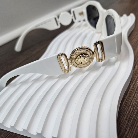 NEW VERSACE WHITE SUNGLASSES - 53mm main image 8